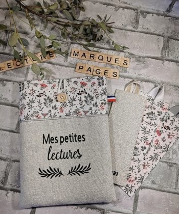 ETUI POUR LIVRE MESSAGE "MES PETITES LECTURES"