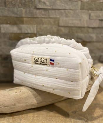 TROUSSE DE TOILETTE A VOLANT