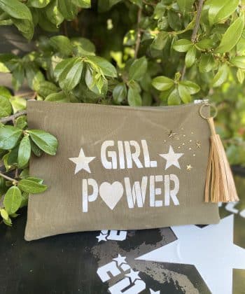 trousse, trousses de sac, toile militaire, girl power, fait-main, écussons, peinture textiles,